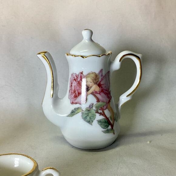 Flower Fairies Dollhouse Coffee Set, 2001 - Picture 3 of 6